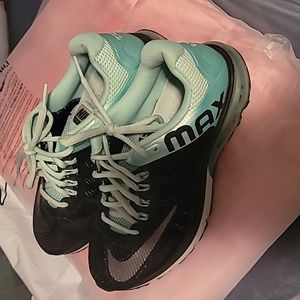 Nike Excellate 2 Airmax